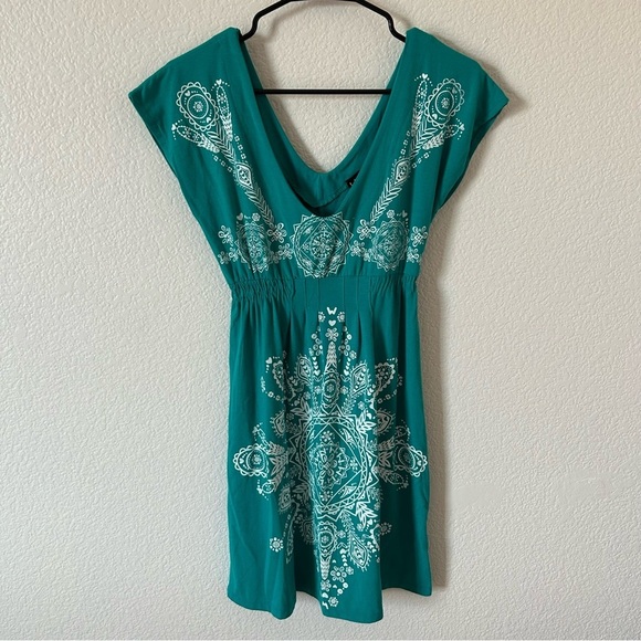 La Class Deep V Neck,Teal Boho, Floral, Flowy, Sleeveless Dress with White Print - Picture 1 of 6